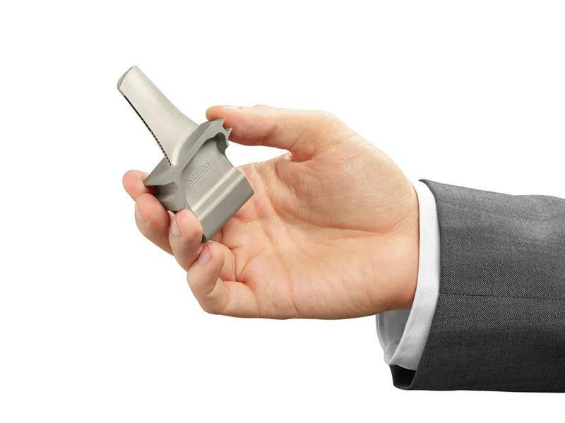 پرینت سه‌بعدی تیغه‌های توربین توسط زیمنس (Siemens)